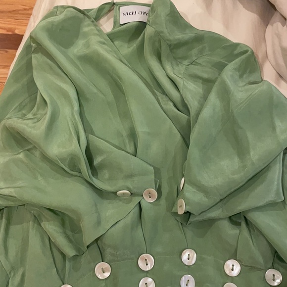 Nikki Chasin Ode top Grasshopper - Picture 6 of 6